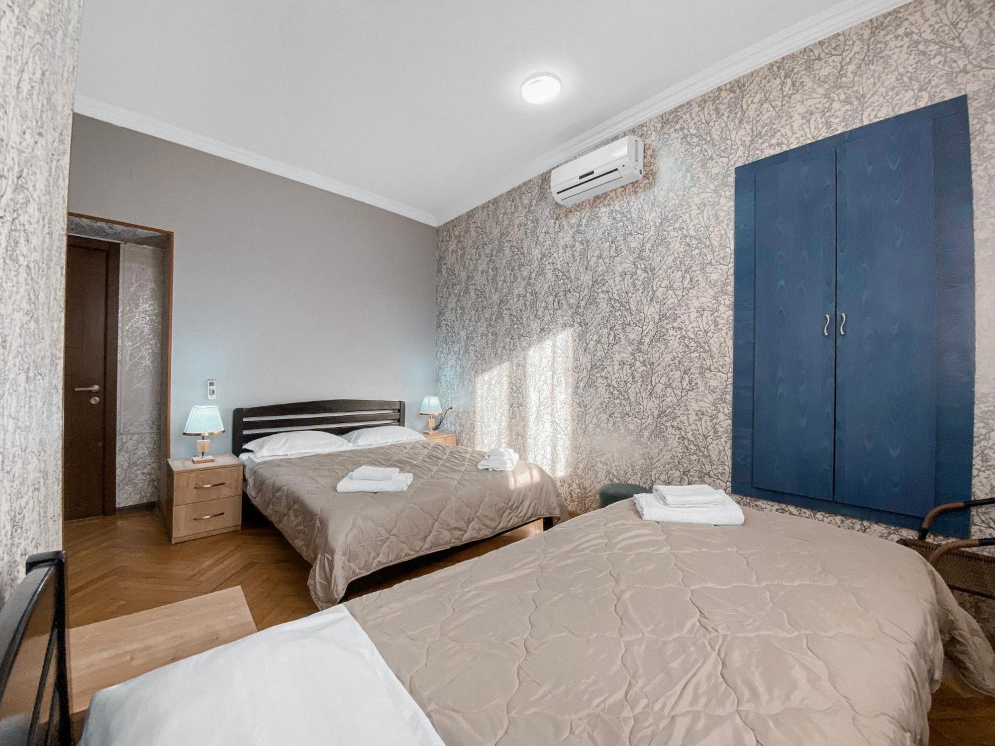 Lotus Hotel Tbilisi Exterior photo